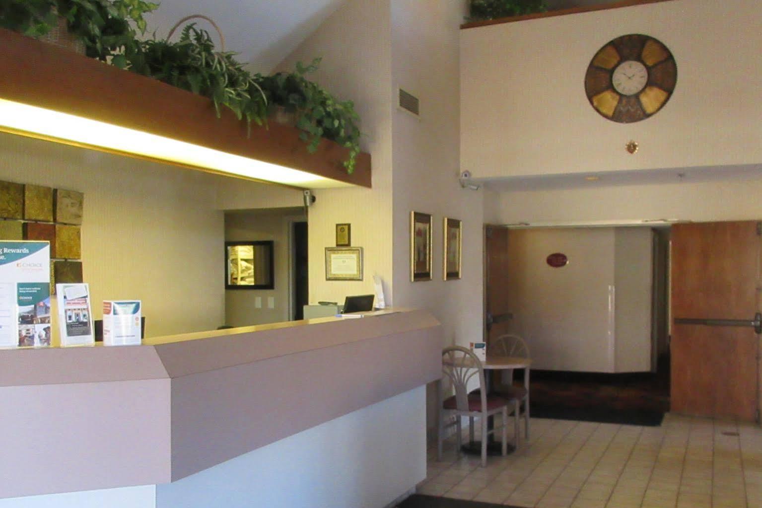 Quality Inn Lavonia Екстериор снимка